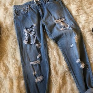 distressed boyfriend jeans